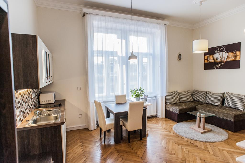Apartament In