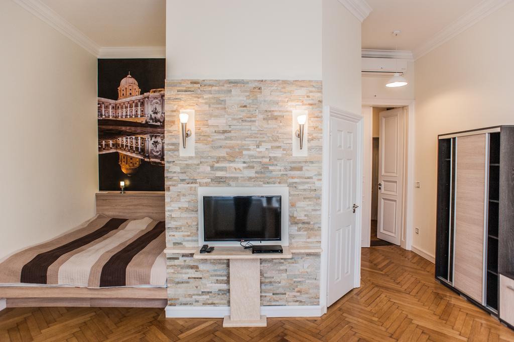 In Apartament *