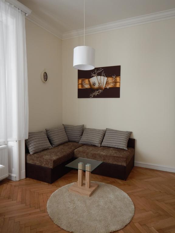 In Apartament Budapeszt
