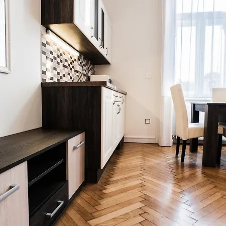 All In Apartman Budapest Room photo