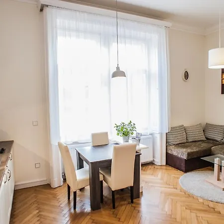 All In Apartman Budapest Room photo